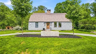52 Elm St Upton MA