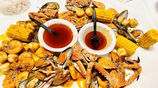 Off The Hook Seafood Restaurant Dubai Mall