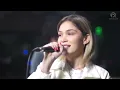 Jess Connelly & Lustbass perform 'Under Blankets'