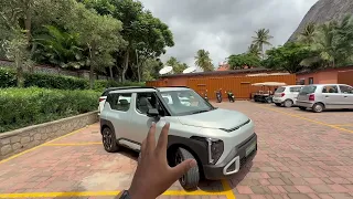 Indiaβs FIRST EV π€―π₯ - First In SEGMENT CAR π π - Views Of Rithik