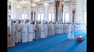 محمد بن راشد يؤدي صلاة الجنازة على جثمان أحمد بن راشد