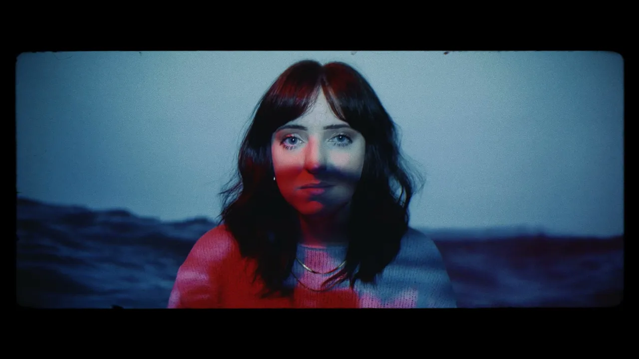 Meadowlark - My Light Has Gone (Official Video) Meadowlark - My Light Has Gone (Official Video)