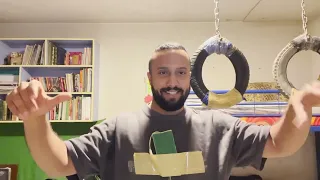 ده فيديو بيضحك ام السايس بتجيلي 