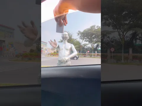 Pria silver pakai masker lagi mencari rezeki #shorts