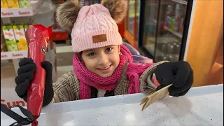 موج اشترت وردة هدية الابوها بمناسبة عيد الجيش    دندنها