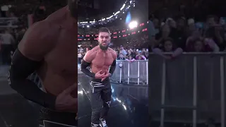 انظر ماذا فعلت يا داميان بريست 