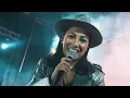 Download Lagu Andra - Iubirea E Un Refren (Official Video for Live \u0026 Crunchy Tour)