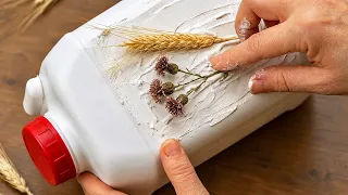 I Stuck Wheat Stalks and Dried Wildflowers onto a Jerry Can, and Here's How it Turned Out!