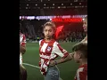 Download Lagu Delfina 15e verjaardag… Benzema overal 😂