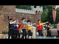 MIRROR《BOSS》：MIRROR 5th Anniversary Fantastic Meet - Fantastic mini concert @ Hong Kong Disneyland