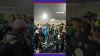 بانون يوجه لاعبي الرجاء نحو الجماهير Viral Video 