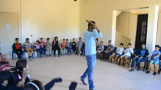 فنون للموسيقى و المسرح لعبة التركيز 