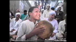 فيديو       الوصلة الاولى للشيخ عبد النبى الرنان    قديم ونادر  تراث المدح الشريف  اولاد الرنان دندنها