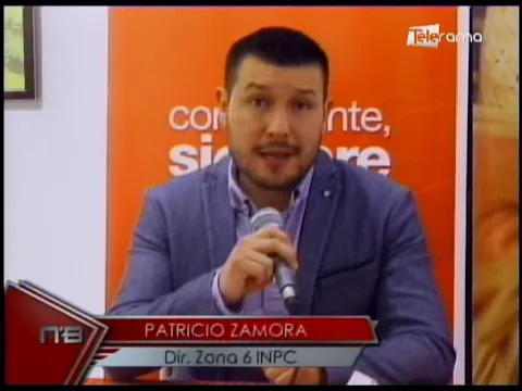 Plaza San Francisco de Cuenca un espacio icono del comercio y turismo