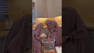 تجهيز وتوزيع سلات غذائيه لأخوتنا  تجهيز وتوزيع سلات غذائيه لأخوتنا