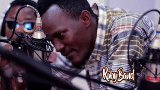 ruby band waipeleka sawa ndani ya kiss fm