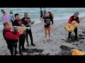 Download Lagu OMG! Random Girl with Amazing Voice Sings with Mariachi Band on Miami Beach, Florida