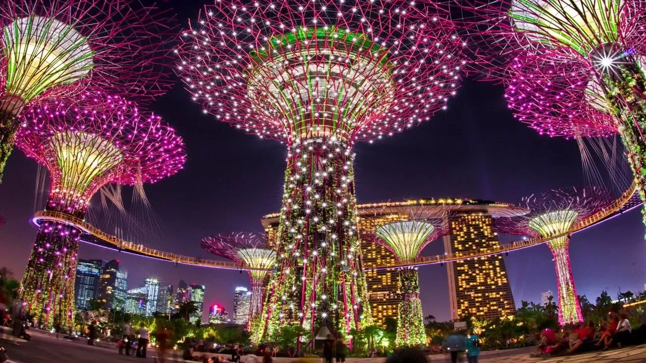 Top 10 Places to Visit in Singapore / Tips Pertama Kali Ke Singapore. 