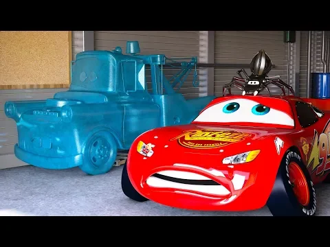 Download MP3 LIGHTNING MCQUEEN FREAKS OUT after seeing FROZEN Mater CARS Season 1 Full Movie Disney Pixar CGI