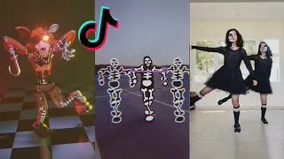 Download Spooky Scary Skeletons Dance Challenge TikTok Compilation 2020 MP3