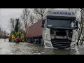 Lagu HGV Fail \u0026 Recovery!! || More Fails After UK Flooding || Vehicles vs Floods compilation || #212 