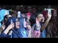 Download Lagu TULUS!! LANGIT ABU-ABU \