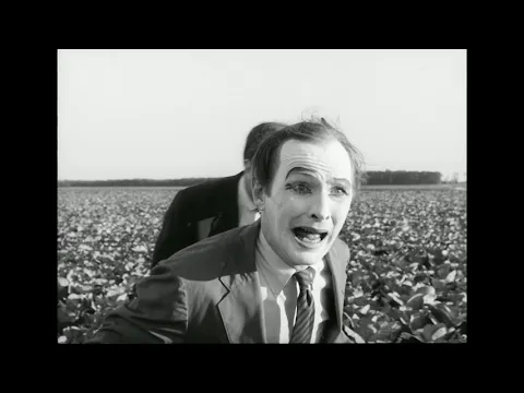 Jonas Mekas  - Guns of the Trees (trailer)