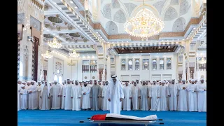 محمد بن راشد يؤدي صلاة الجنازة على جثمان أحمد بن راشد