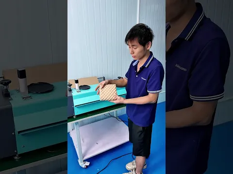 Machine commerciale à bulles en papier kraft, idéale pour l'expédition de produits cosmétiques, électroniques et alimentaires