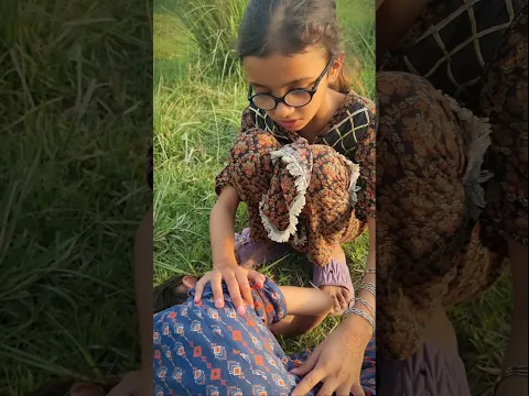 Ghareeb bachi ne help ki Anaya #anayavideo #emotional #funny