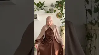 لفة حجاب للمناسبات بسيطة ورقيقة 