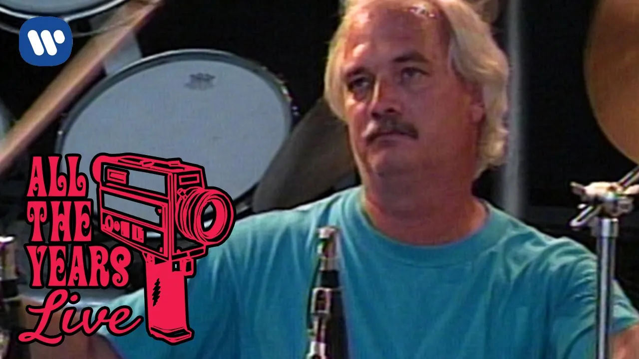 Grateful Dead - Touch Of Grey (Mountain View, CA 6/16/90) (Official Live Video) Grateful Dead - Touch Of Grey (Mountain View, CA 6/16/90) (Official Live Video)