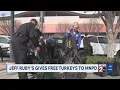 Jeff Ruby s Steakhouse gives free turkeys to MNPD