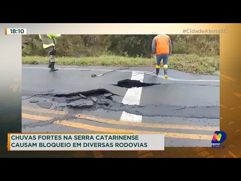 Chuvas fortes na Serra catarinense causam bloqueio em diversas rodovias