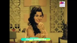 chhedo na meri zulfein sab log kya kahenge