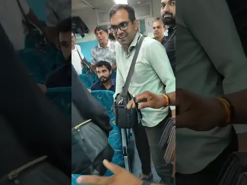 विदेशी महिला को सामान बेच कर उनको भारतीय मुस्कान भी दिया 🇮🇳🙏🥰