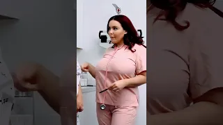 ناتاشا کون گنده و جذاب سینه های بزرگ و جذاب 