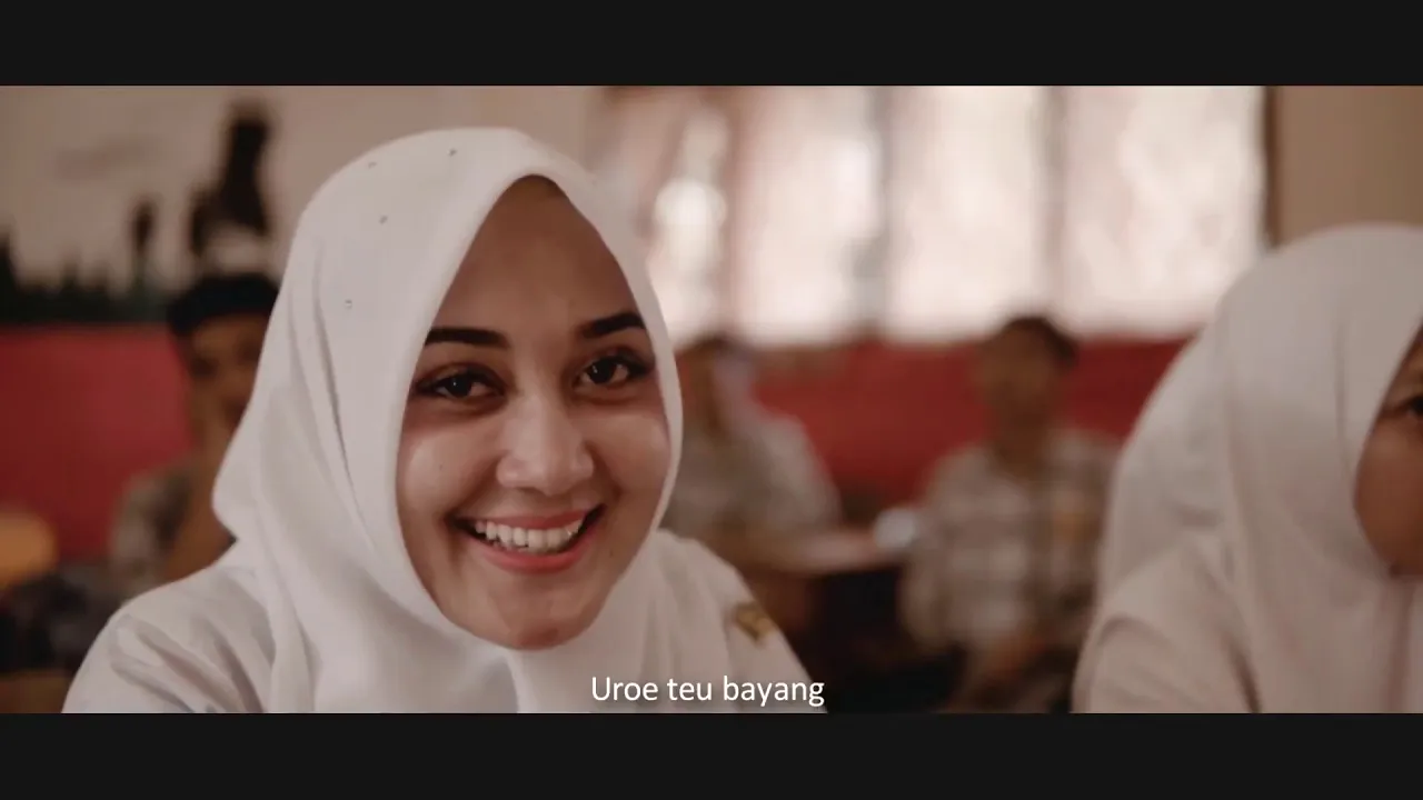 Mutia lifyana | Indah bak mata - Ucin spiky official video music 1080p MUX Mutia lifyana | Indah bak mata - Ucin spiky official video music 1080p MUX