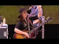 Kacey Musgraves - Follow Your Arrow (Live at Farm Aid 2013)
