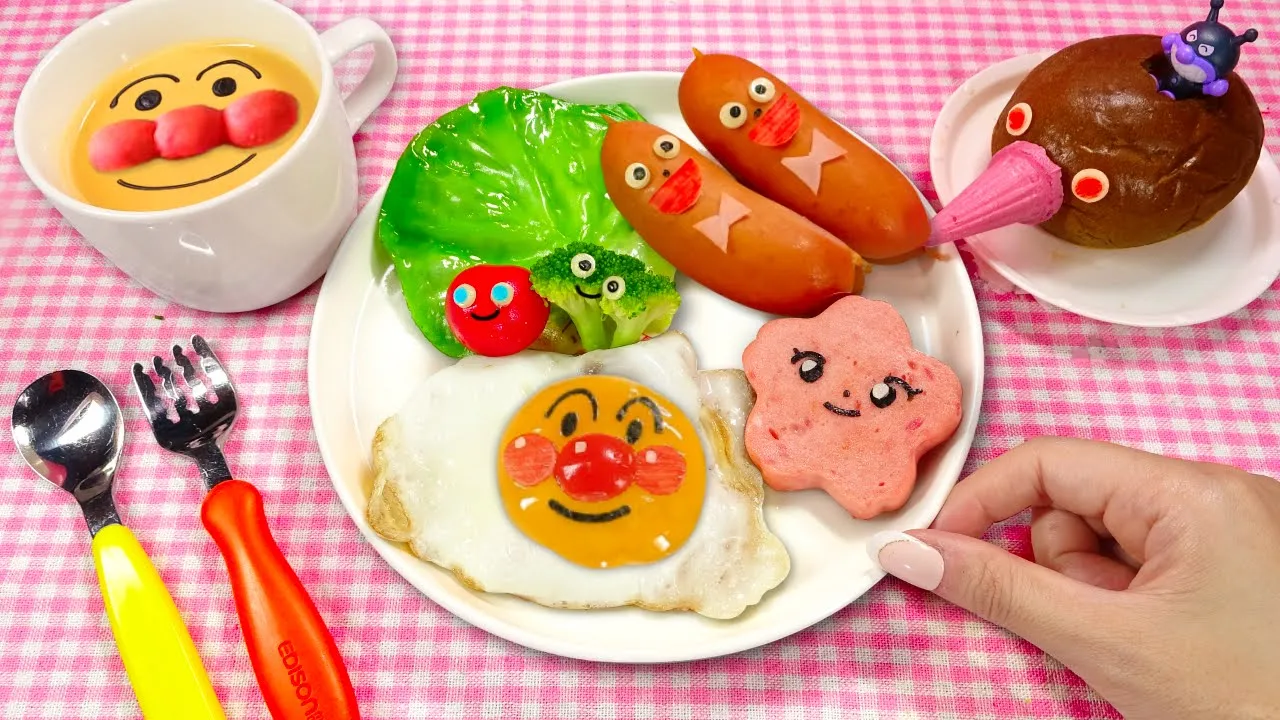 アンパンマンの目玉焼き朝ごはんを作ってみよう!(#たまごmammy)メルちゃんとお料理キッチンで元気100倍になろう
