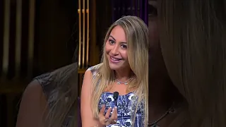 صدمه منه شلبي بدورها في فيلم الساحر سهرانين 