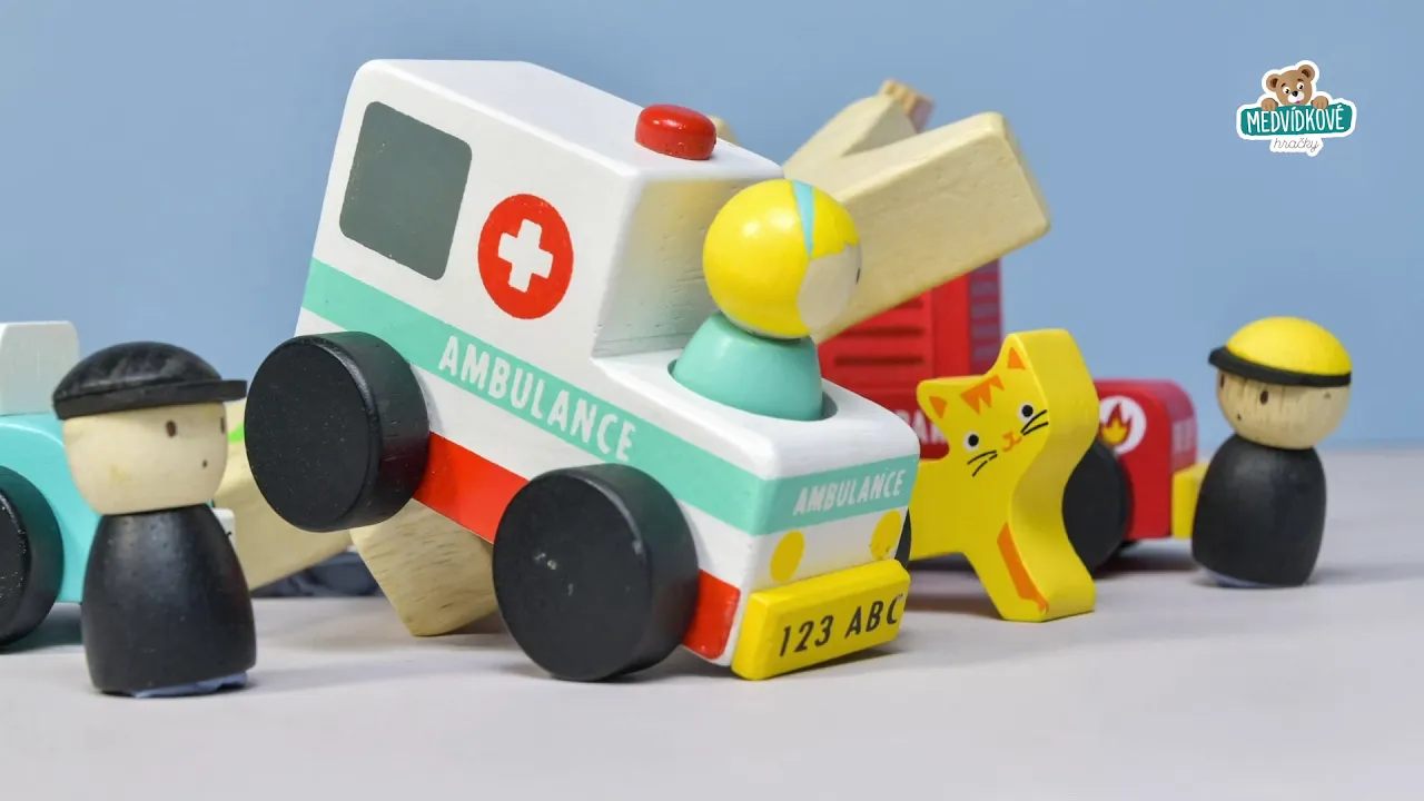 Dřevěná auta  - Dřevěná záchranářská auta Emergency Vehicles Tender Leaf Toys - 4