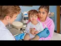 Download Lagu Doctor Distracts Baby From Shots with Goofy Song!