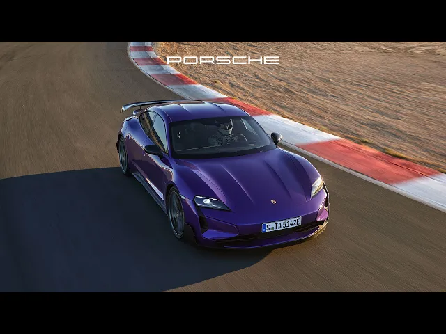 Video thumbnail of Porsche Taycan Turbo GT's impressive Nürburgring lap