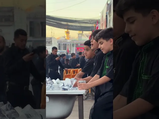 ⁣توزيع الماء البارد على زوار الحسين كربلاء المقدسة  #زوارالحسين #محرم_الحرام  #muharram