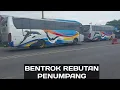 Download Lagu saling bentrok‼️ dua bus sugeng rahayu bentrok rebutan penumpang