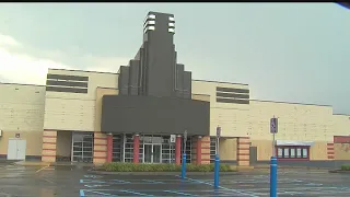 New owner of Austintown movie theater acquires liquor license