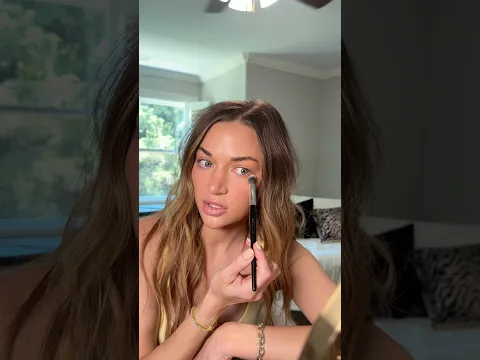 3M followers, 0 friends