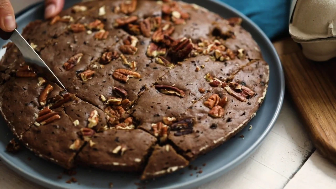 RECEITA DE BROWNIE DE CHOCOLATE COM N.OVO PLANT BASED