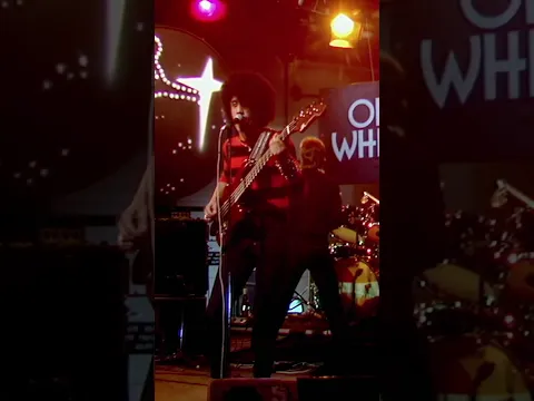 Phil Lynott performing ‘Ode To A Black Man’ live on The Old Grey Whistle Test in 1981.